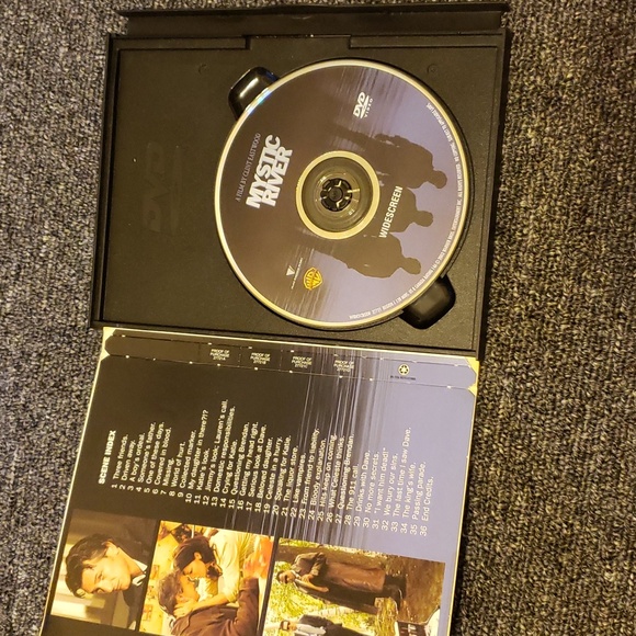 Multiple DVD's - Picture 13 of 16